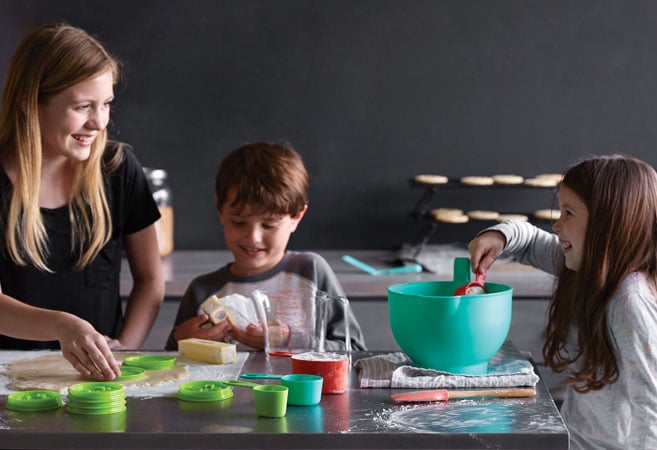 Pampered Chef Kid's Cookie Baking Set - Graze and Raise
