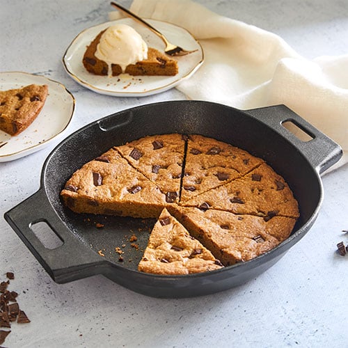 10-in and 14-in Cast Iron Skillet Set