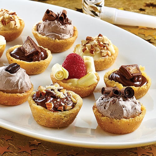 Pampered Chef - The Mini Muffin Pan will help you make 24 of your favorite  two-bite muffins, cupcakes, tarts or appetizers at a time